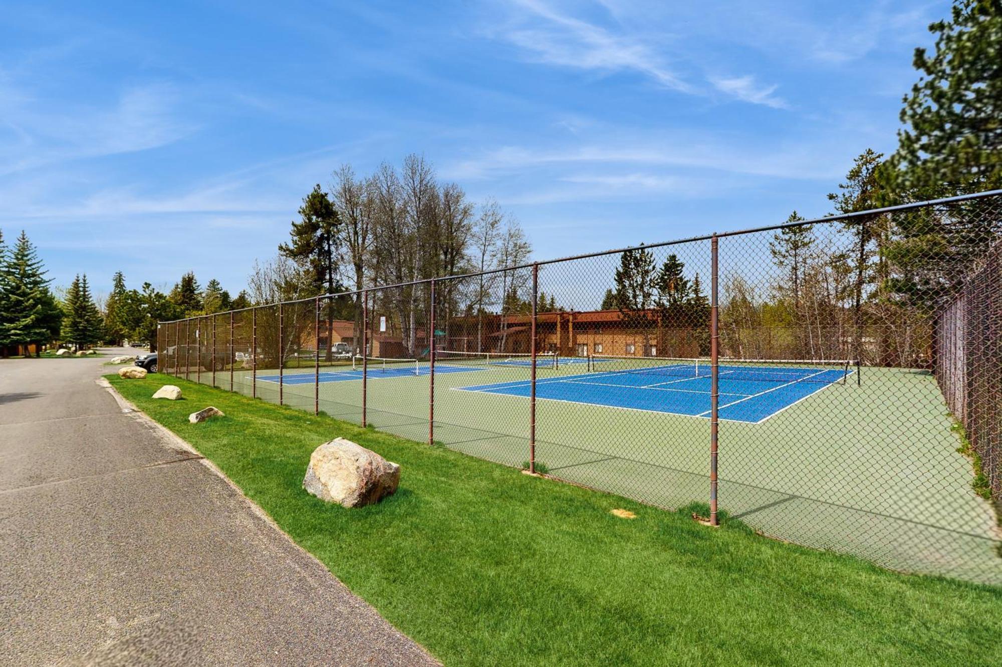 Aspen Village Golf Course Condo - Snowshoes McCall Εξωτερικό φωτογραφία